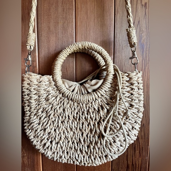 Woven crossbody purse straw bag - Picture 3 of 4